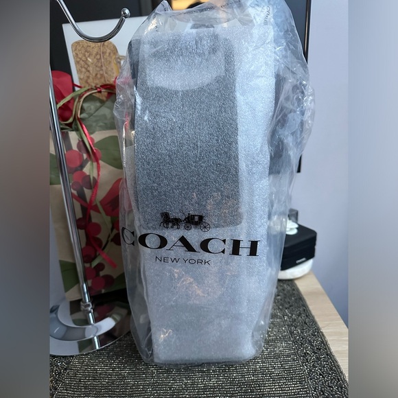 NWT Coach Signature Wine Carrier - Picture 4 of 5